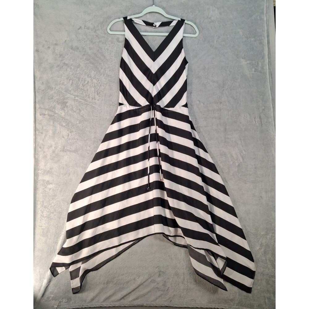 Chico's Flutter Striped V-Neckline Fit and Flare Dress Size:00